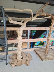 accessories/tree-perches.alt_texts.java_xl_2